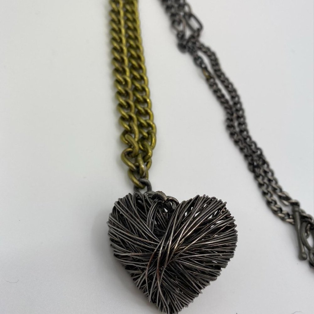 UNIQUE WIRE WRAPPED HEART NECKLACE - Picture 3 of 4